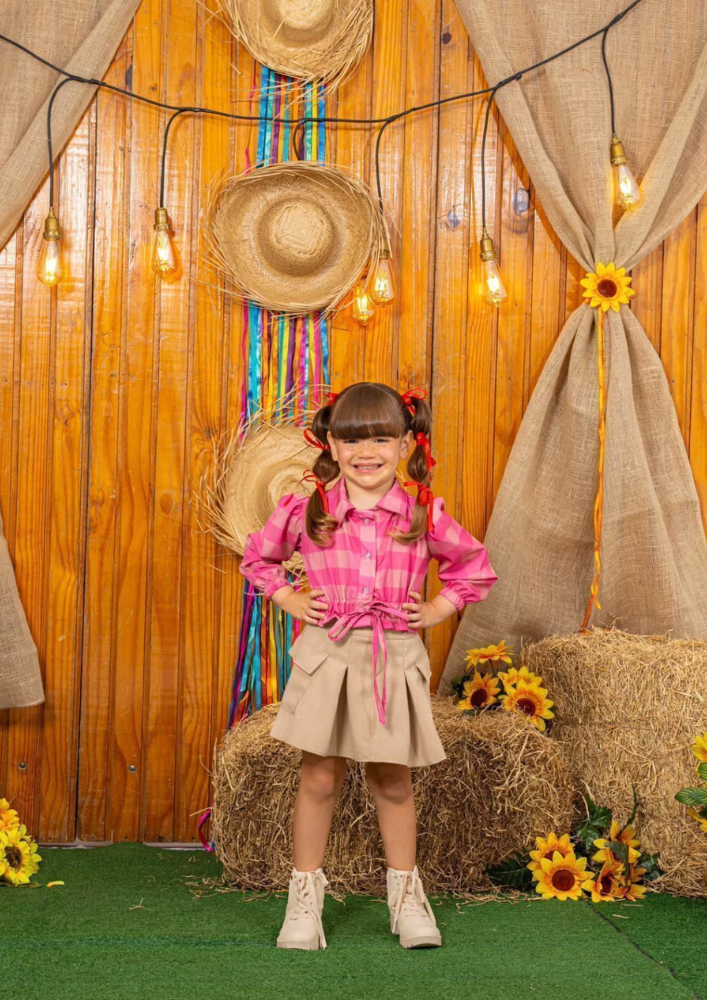 Conjunto Infantil Menina São João Xadrez (Shorts Saia + Blusa)
