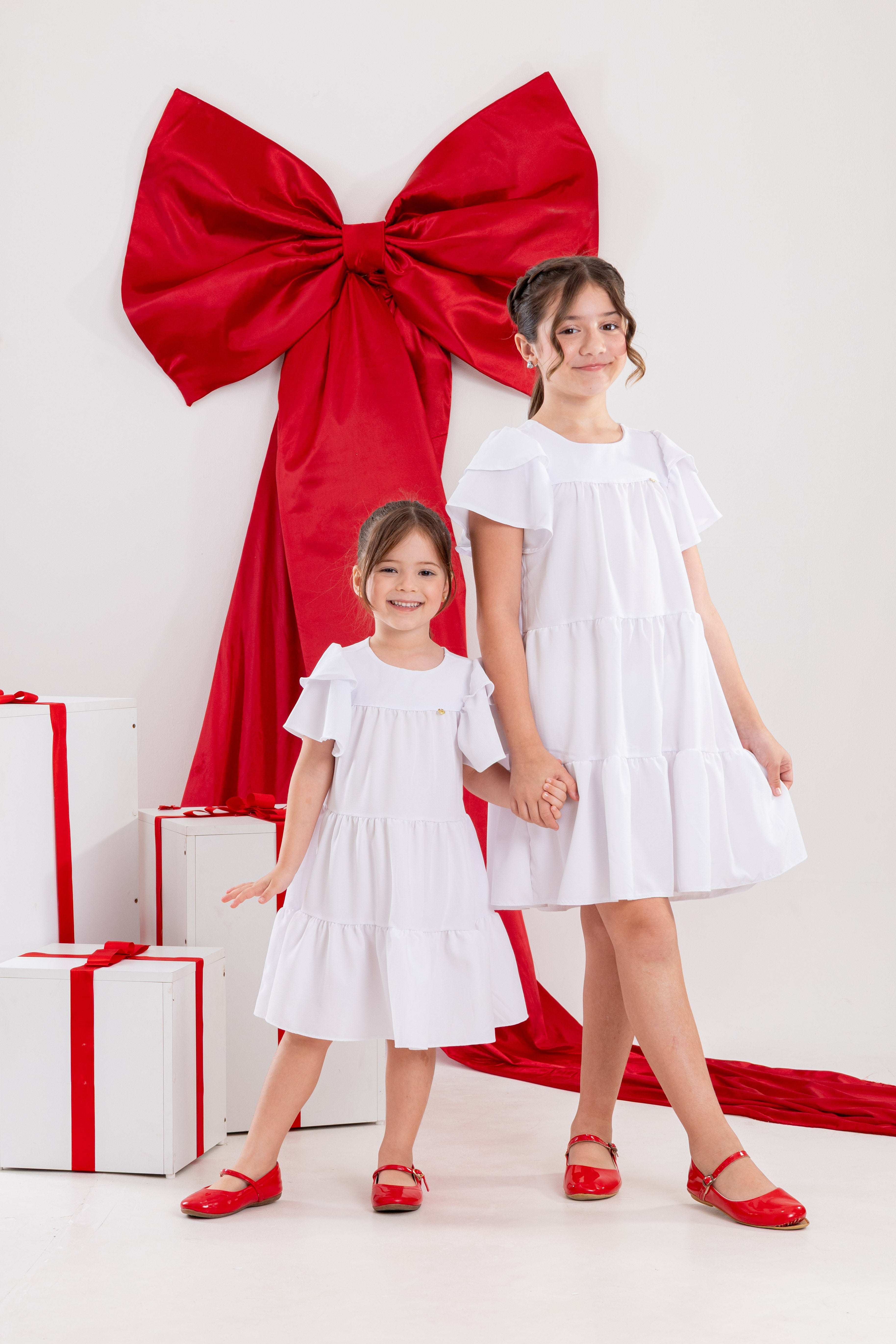 Vestido Infantil Branco Luxo (Batizado, Casamento, Formatura, Reveillon)