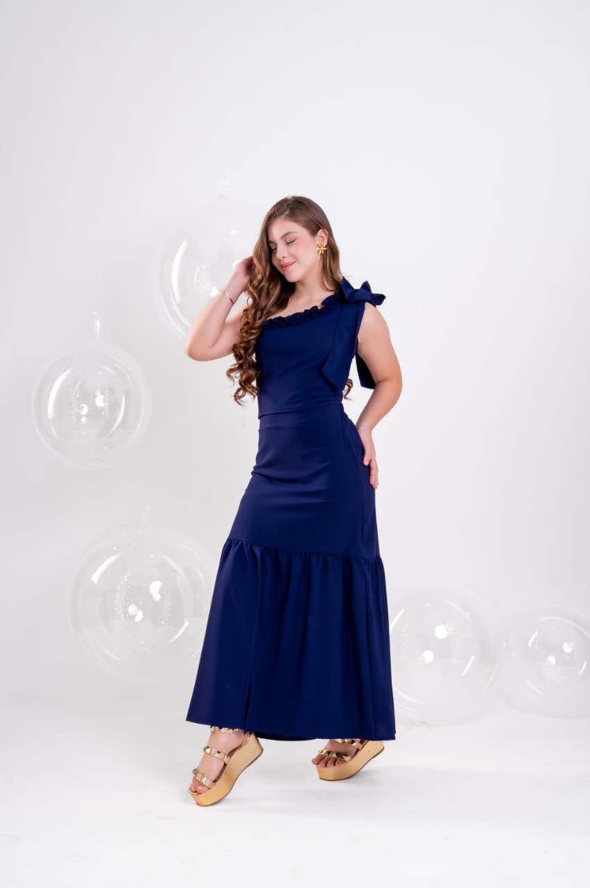 Conjunto Teen Saia Longa e Cropped com Laço no Ombro