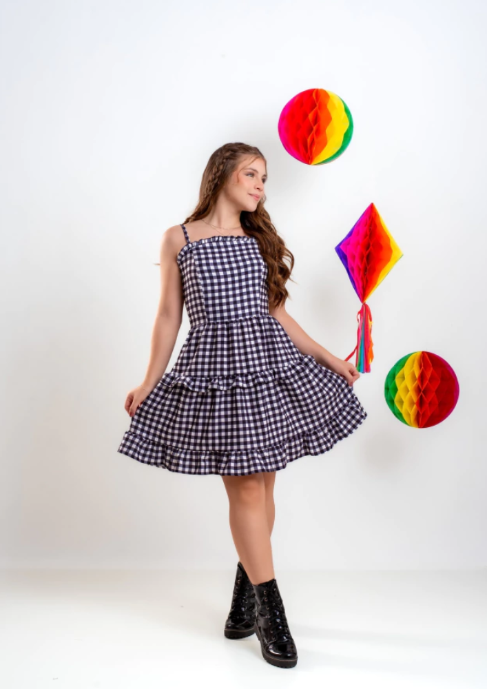 Vestido Teen Xadrez Preto Quadriculado Festa Junina Arraial Quadrilha