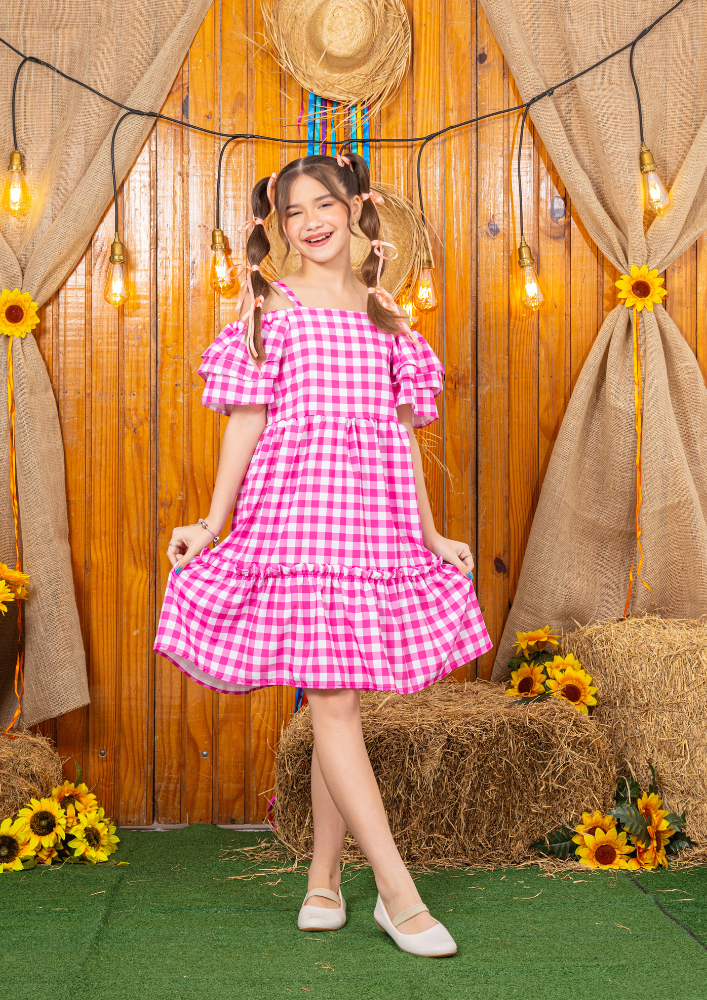 Vestido Infantil Xadrez Rosa Barbie com Manga Caída Ombro