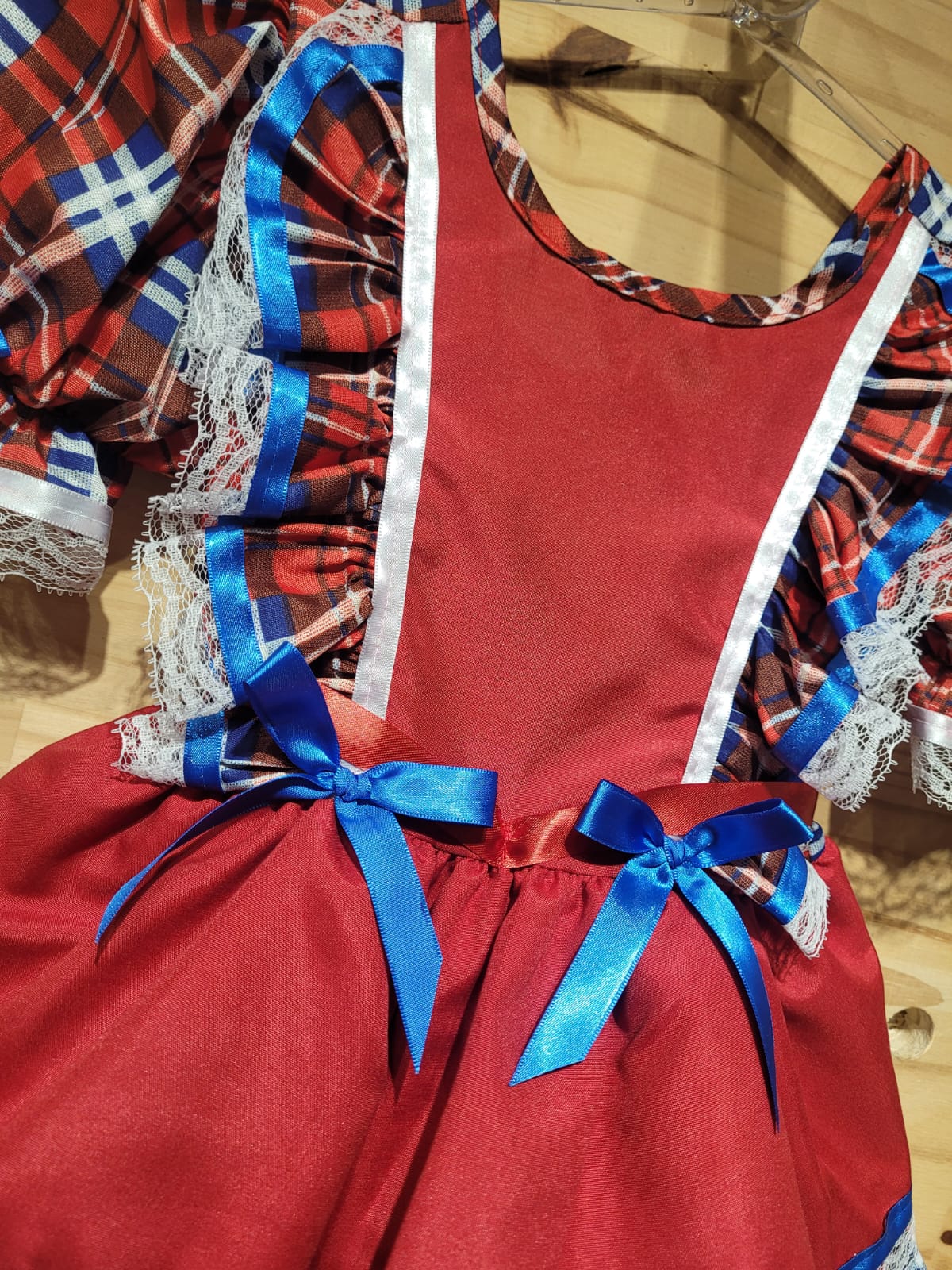 Vestido Infantil Festa Junina com Babados Luxo Quadrilha