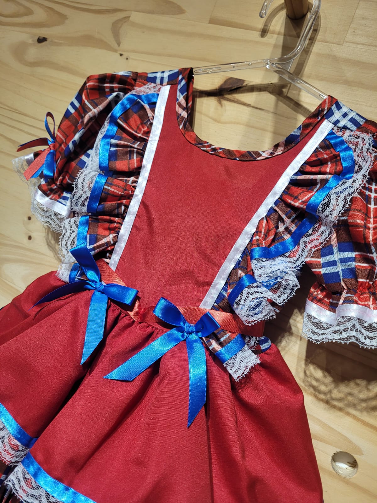 Vestido Infantil Festa Junina com Babados Luxo Quadrilha