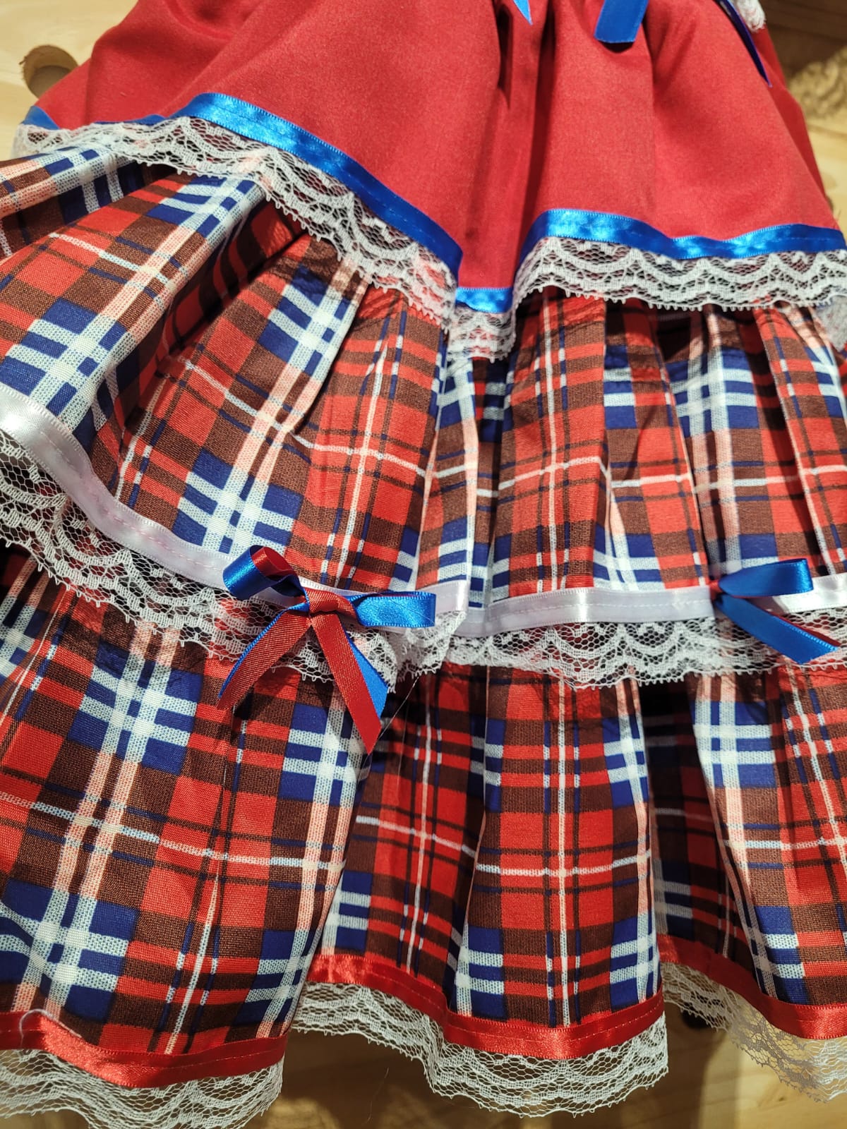 Vestido Infantil Festa Junina com Babados Luxo Quadrilha
