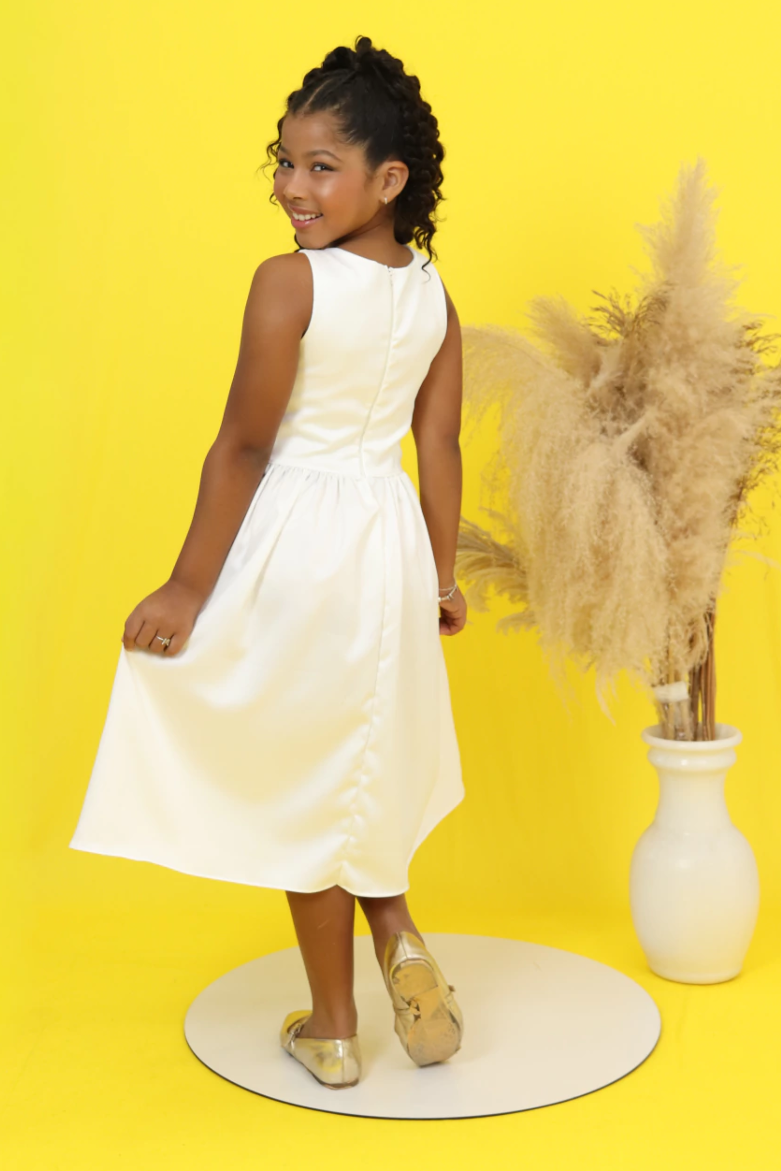 Vestido Alfaitaria Infantil Luxo Flor Branco