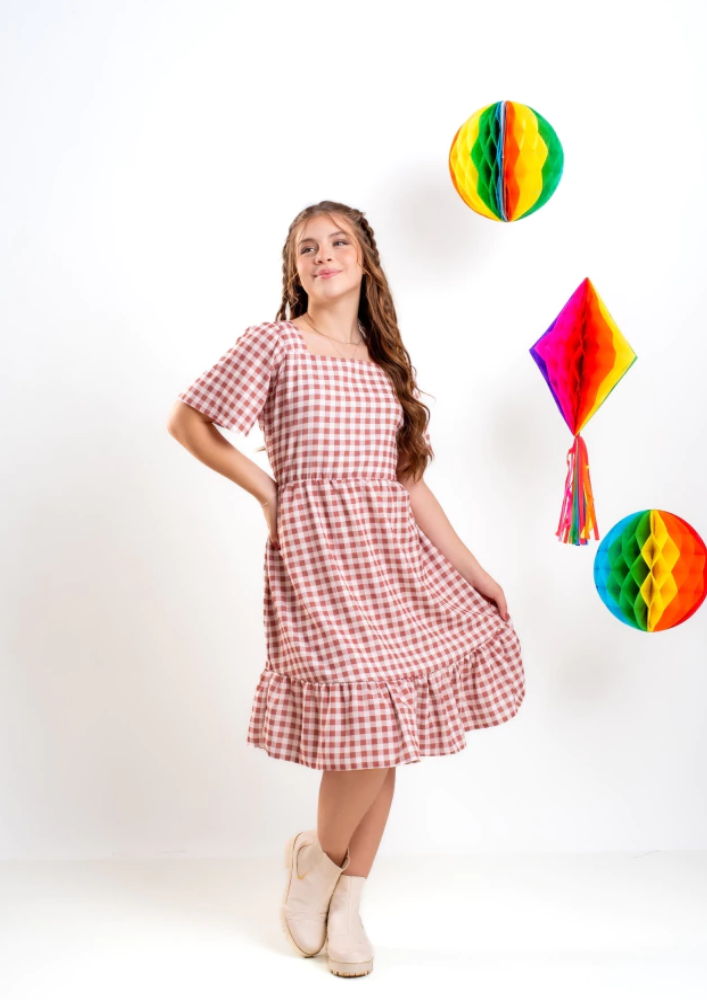 Vestido Xadrez Juvenil com Manga Básica para Quadrilha
