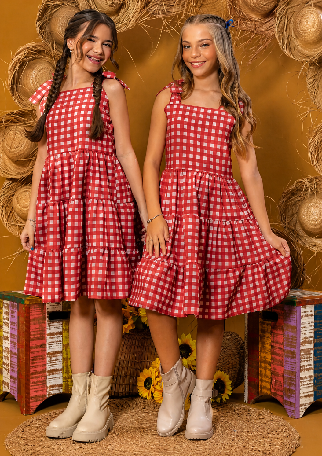Vestido Xadrez Infantil Festa Junina com Alça Ajustável