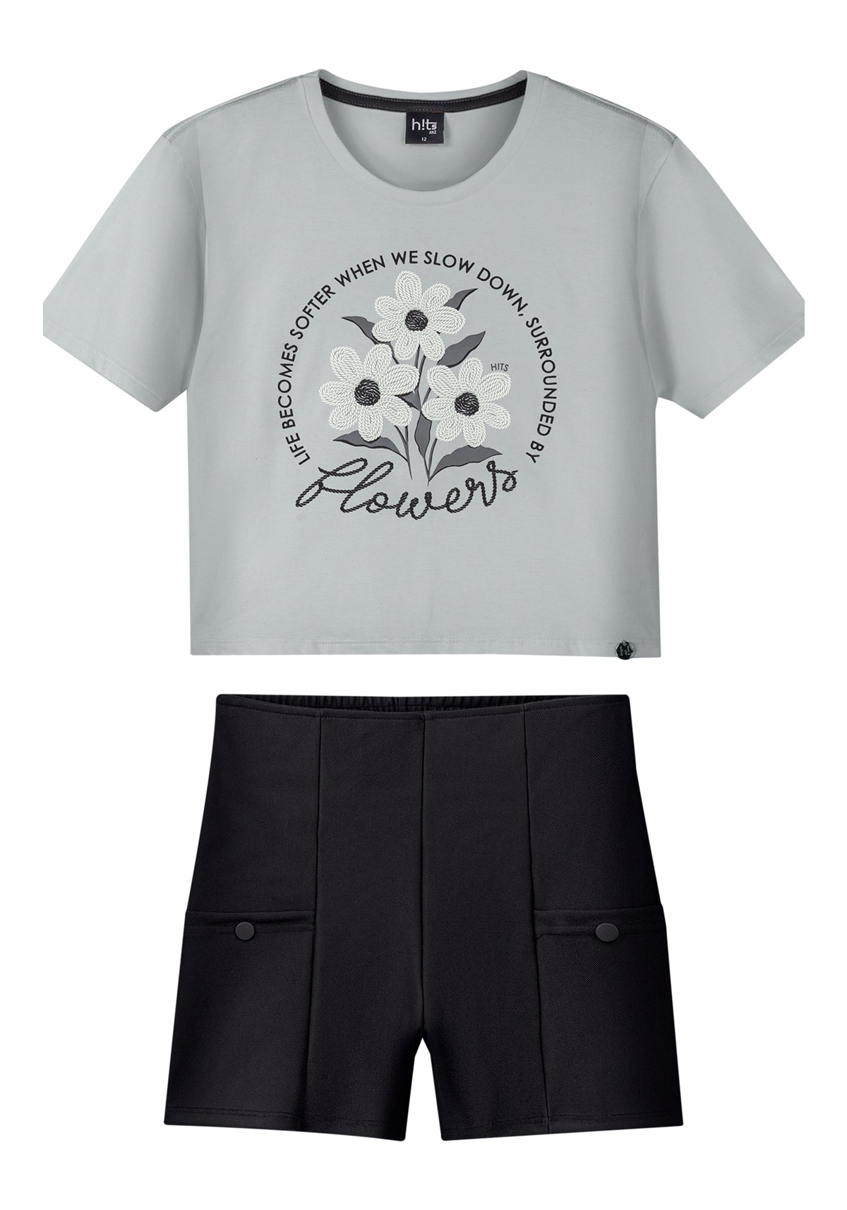 Conjunto teen t-shirt cinza e shorts de alfaiataria elegante para garotas.