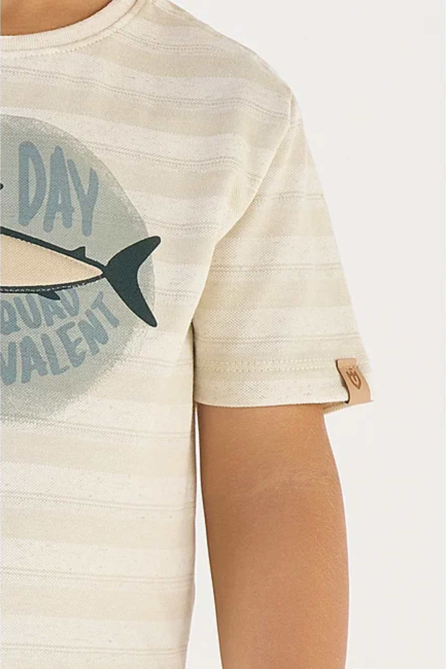 Conjunto Infantil Tubarão em Malha Piquet e Bermuda Moletom – Valent