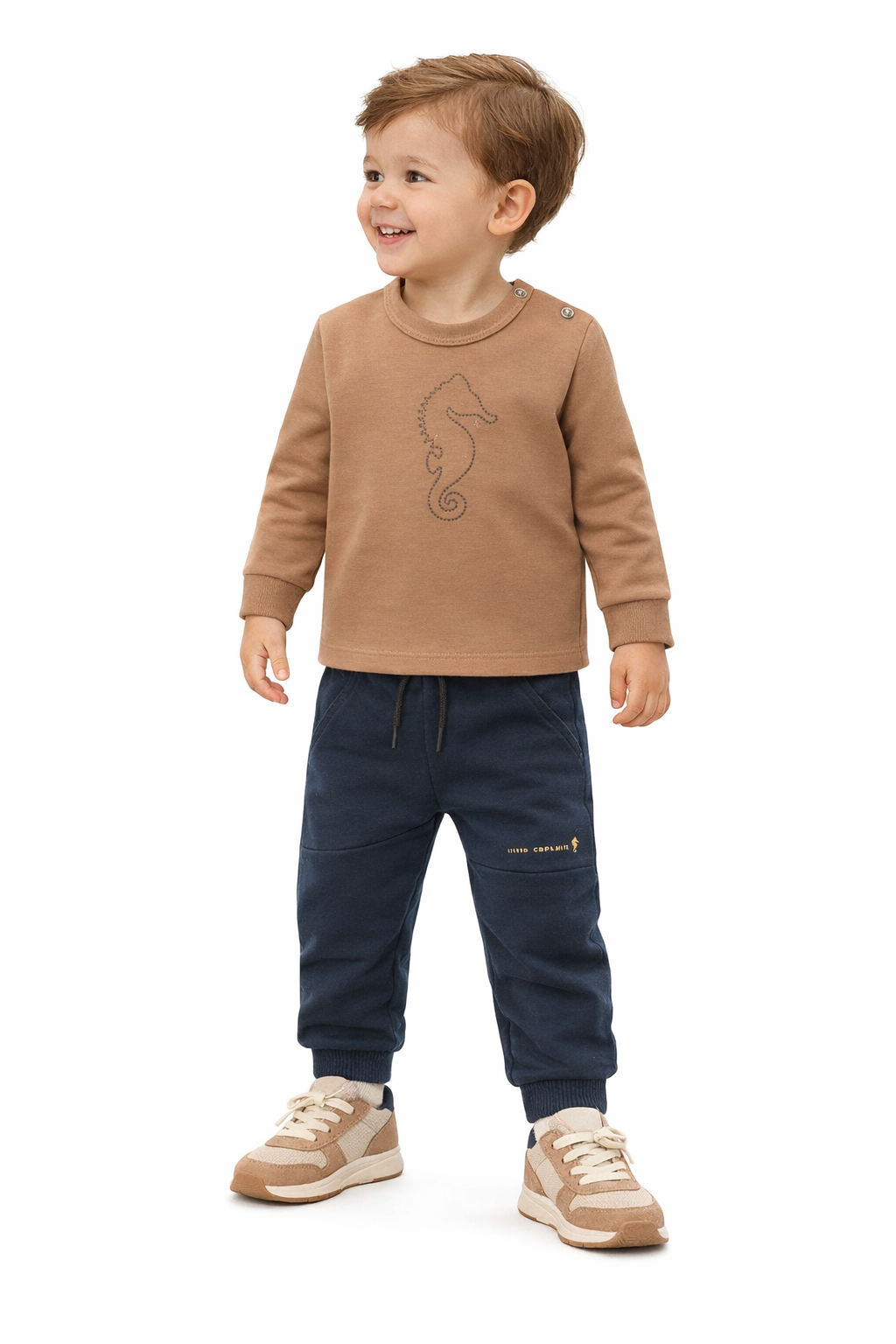 Conjunto Camiseta em Suedine e Calça em Moletom Felpado