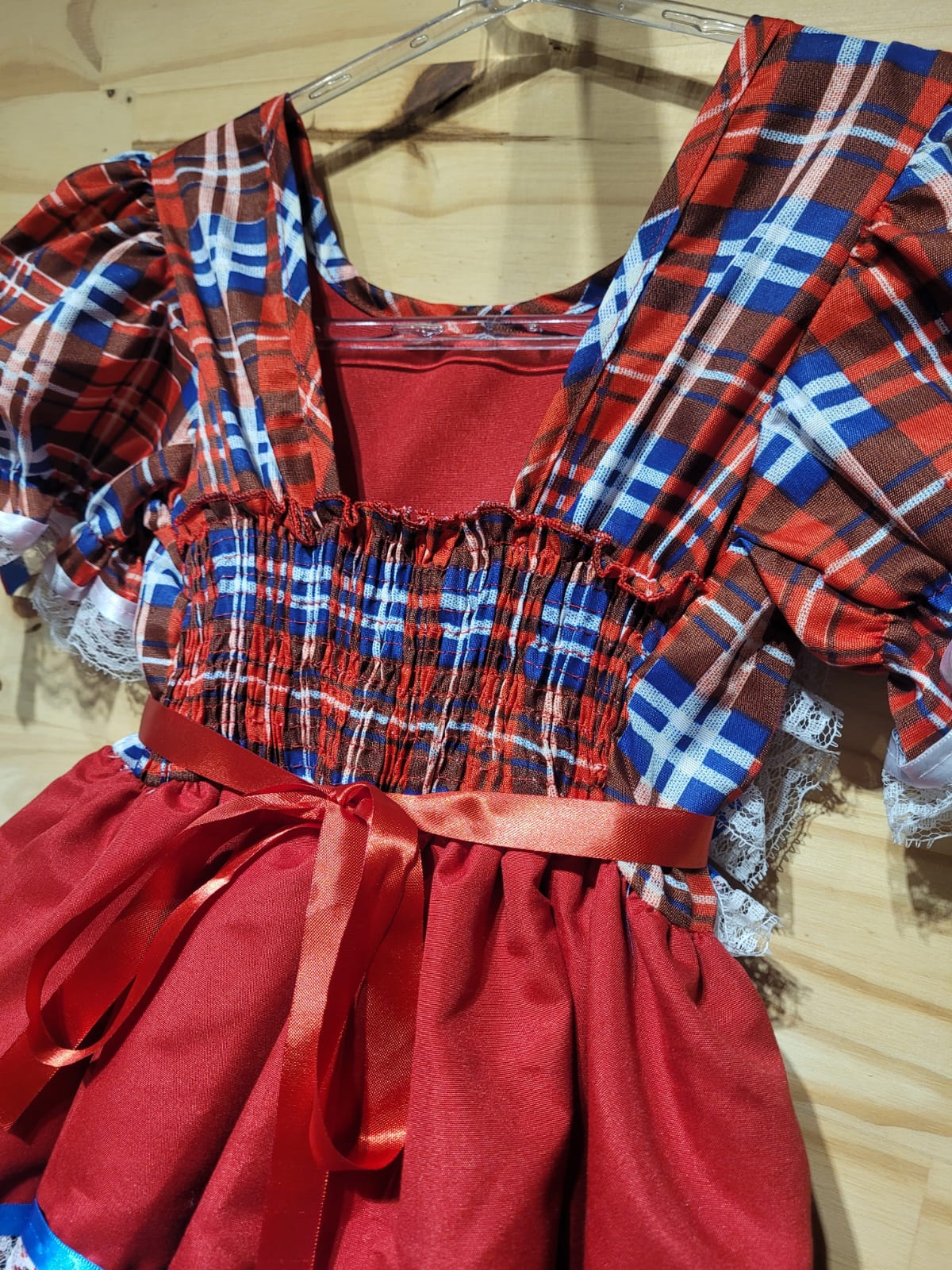 Vestido Infantil Festa Junina com Babados Luxo Quadrilha