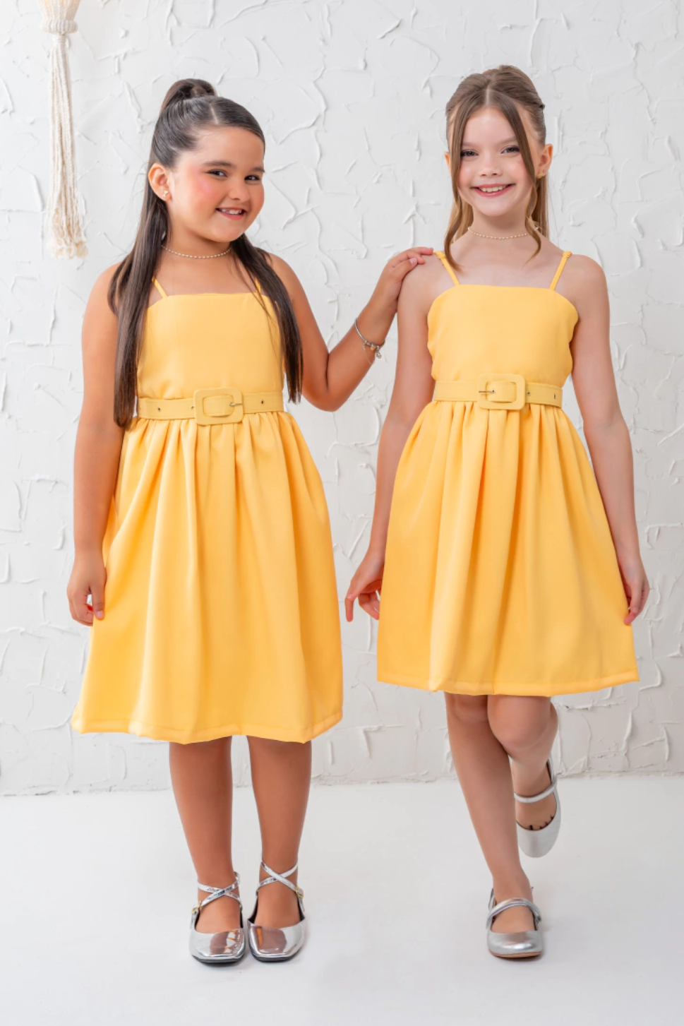 Vestido Amarelo Infantil Luxo Com Cinto Roupa Amarela Verão