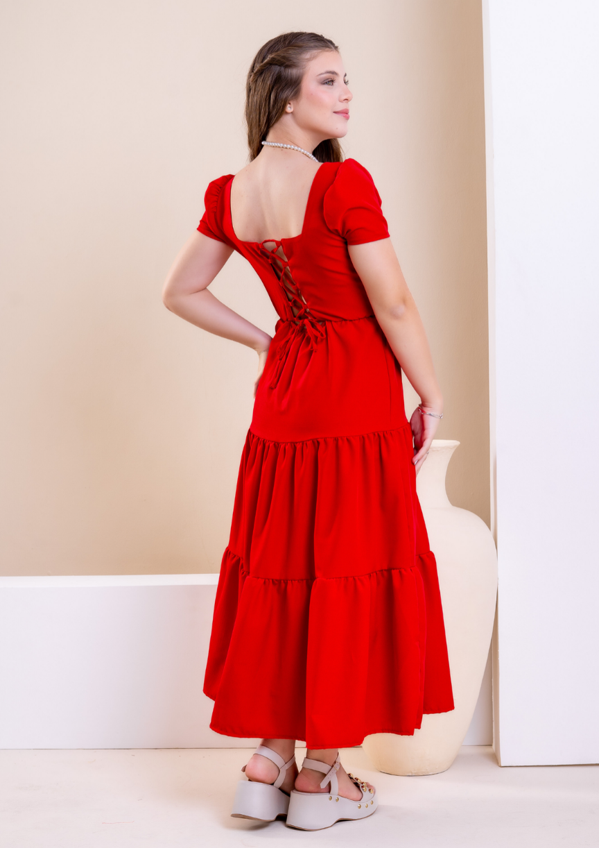 costas do vestido longo vermelho juvenil 