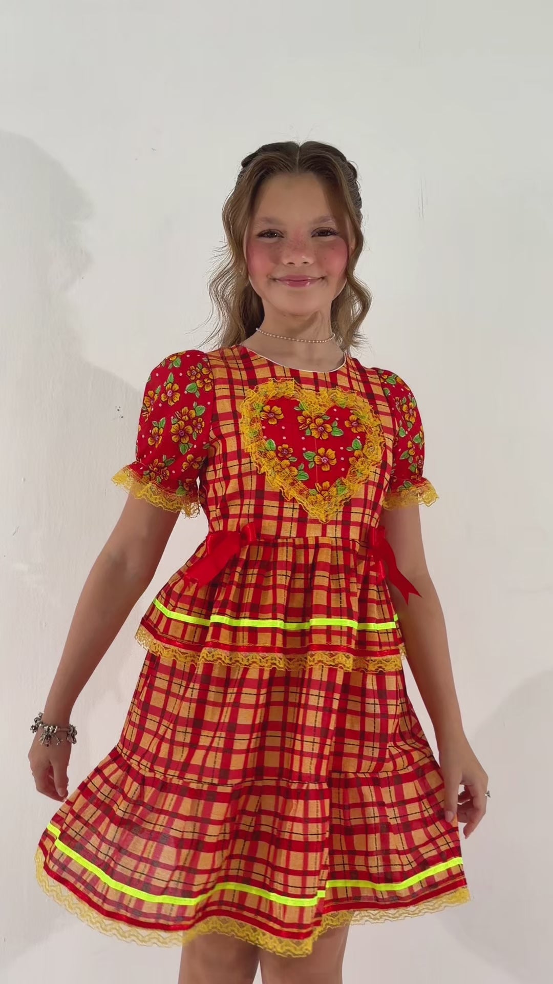 Vestido Infantil Festa Junina Love Vermelho Floral
