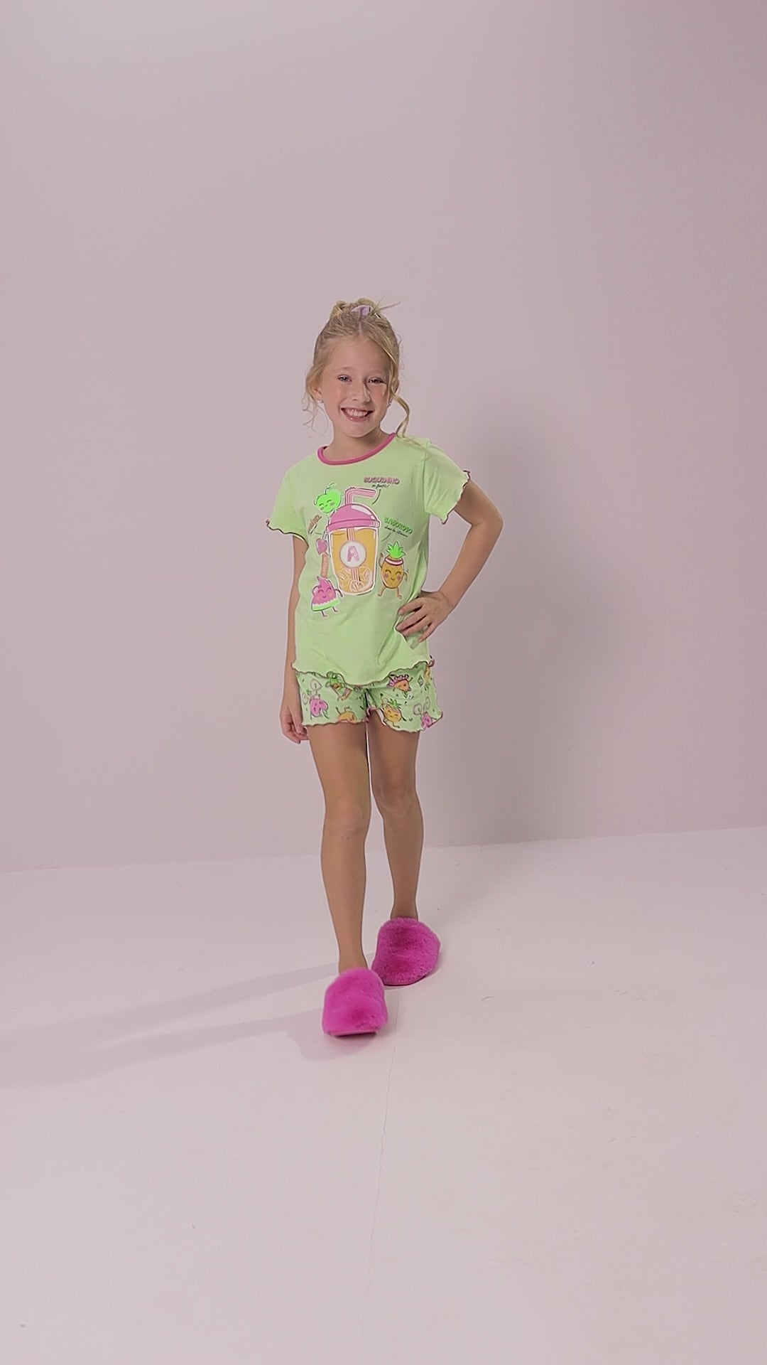 Pijama Infantil Meninas Verde Brilha no Escuro Alakazoo