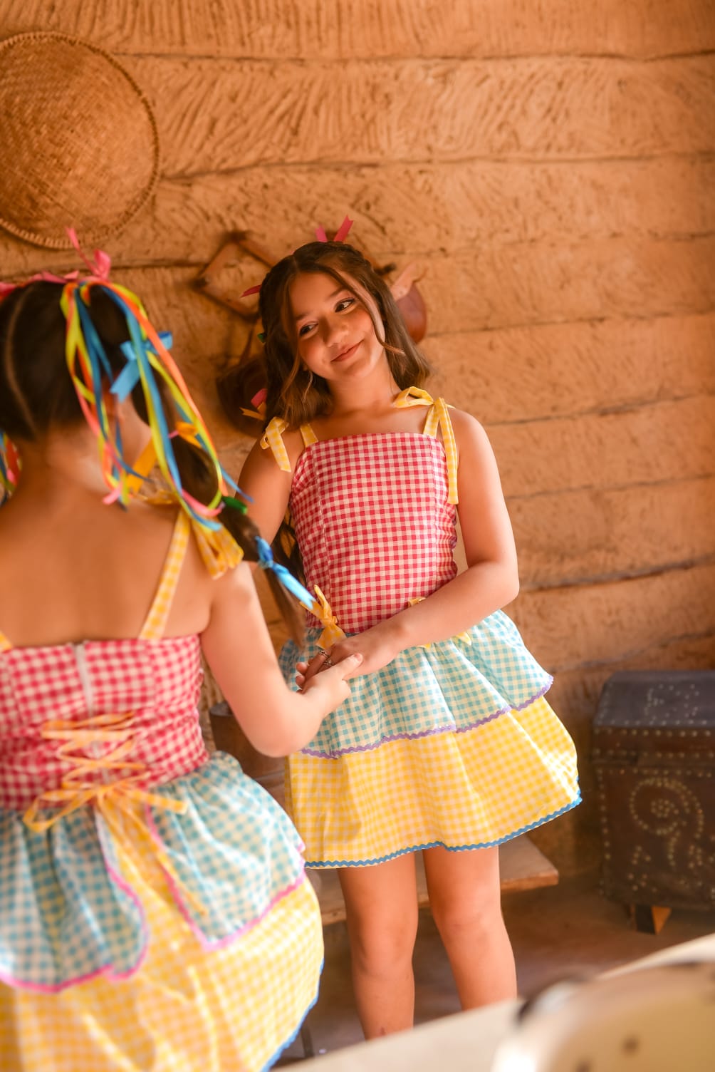 Vestido Festa Junina Infantil e Juvenil Xadrez com Laços e Fitas